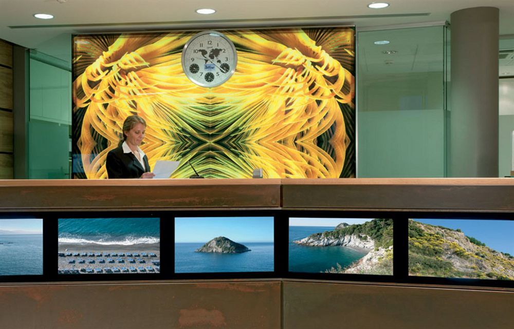 Sea Art Hotel ヴァード・リーグレ エクステリア 写真